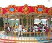 魅力的で古典的な遊園地の乗車、陽気な運動場謝肉祭は円形の行きます サプライヤー